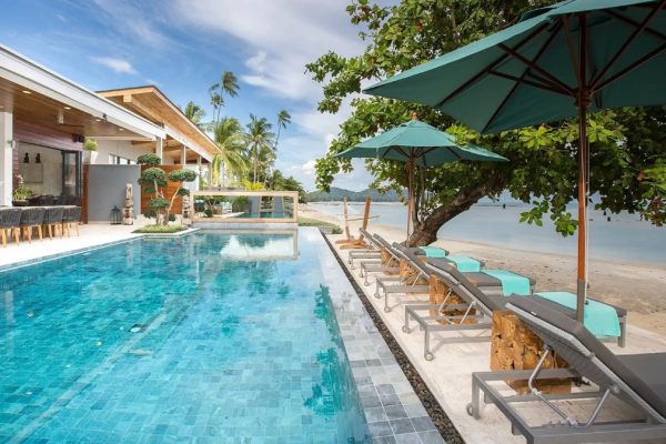 Exquisite Balinese style 7 bedroom pool villa on the beach in Laem Sor-VIL0160